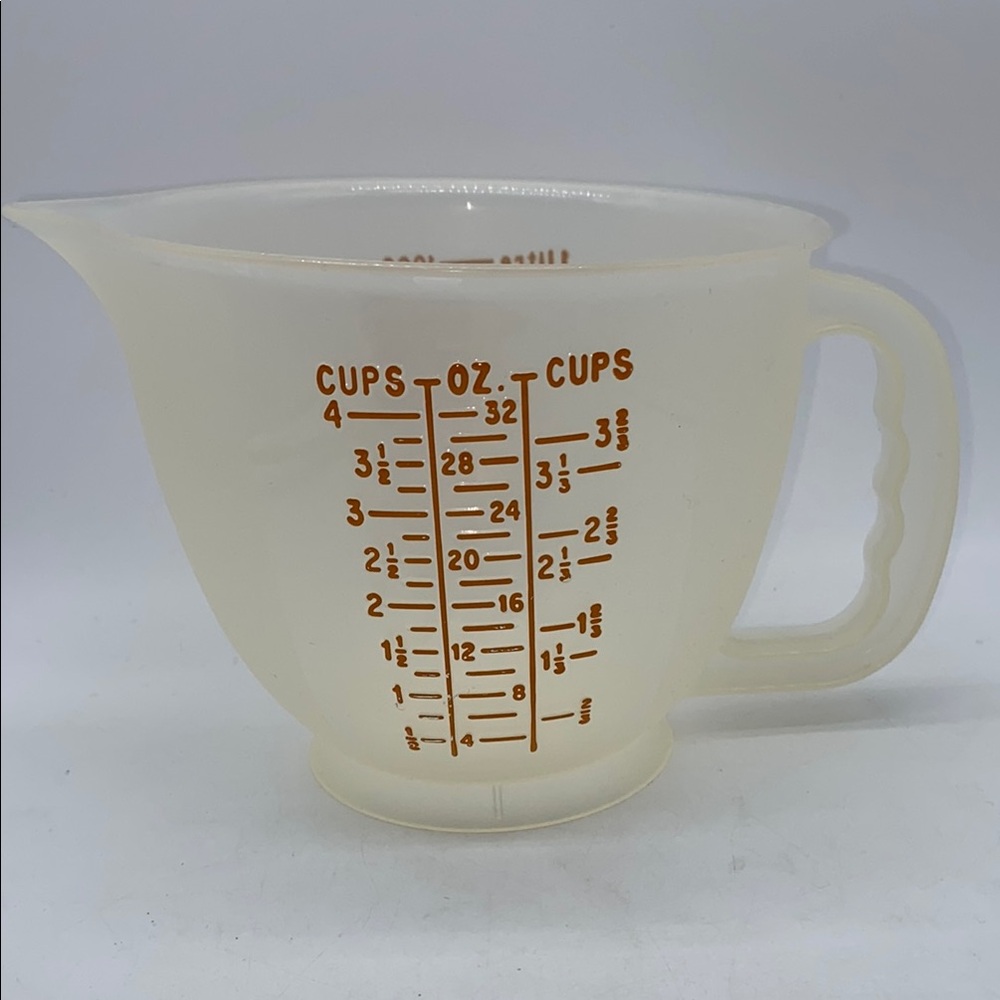 Vintage 1977 Tupperware Translucent 4 Cup Measuring Cup Orange Markings 1288-6